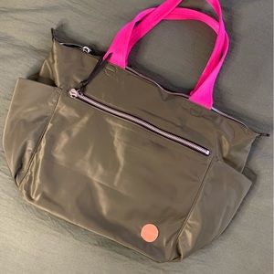 ShortyLOVE Tillie medium tote 13" h x 17.5" l x 7.25"